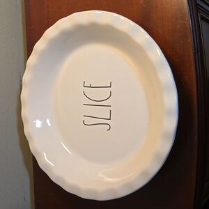 Rae Dunn Slice Pie Plate
